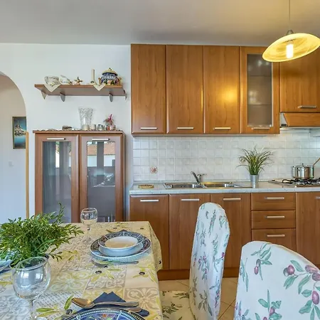 Guest house Complex Silva 3*