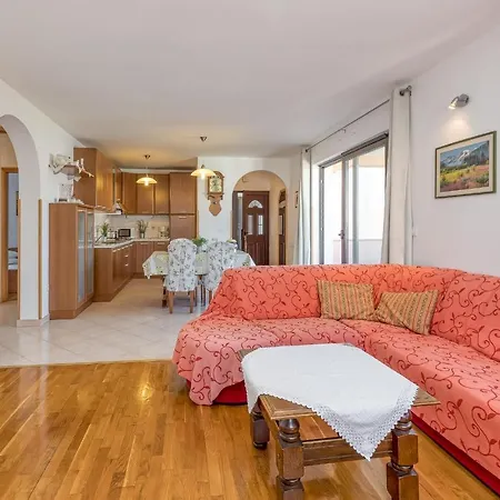 Complex Silva Guest house