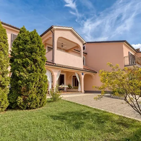 Complex Silva Guest house