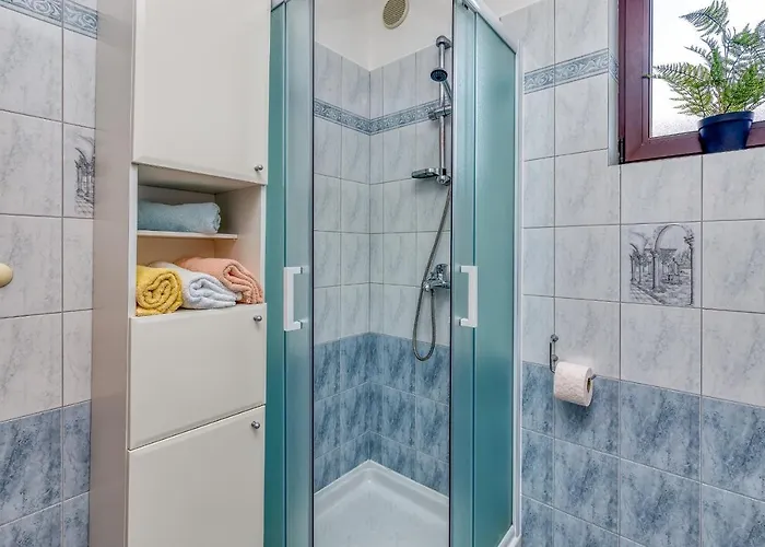 Complex Silva Gostinjska kuća 3*